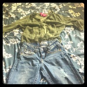 Pantalón y blusa juntos